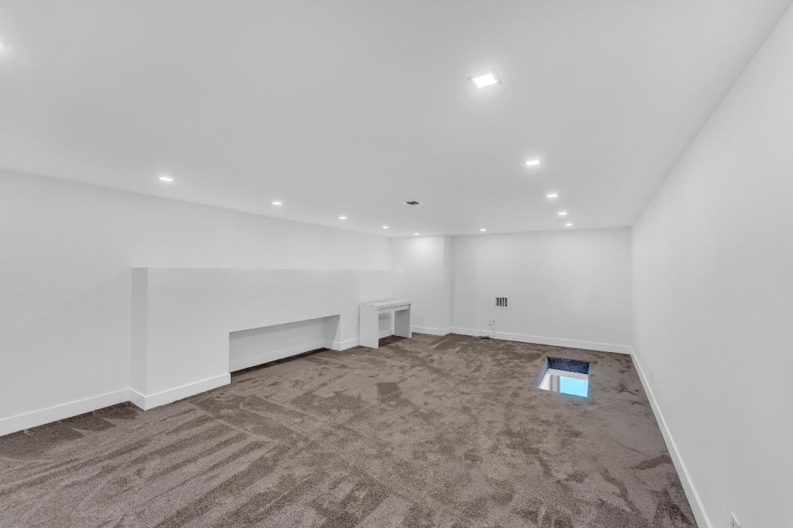 2401 NE 13th, Fort Lauderdale FL 33304