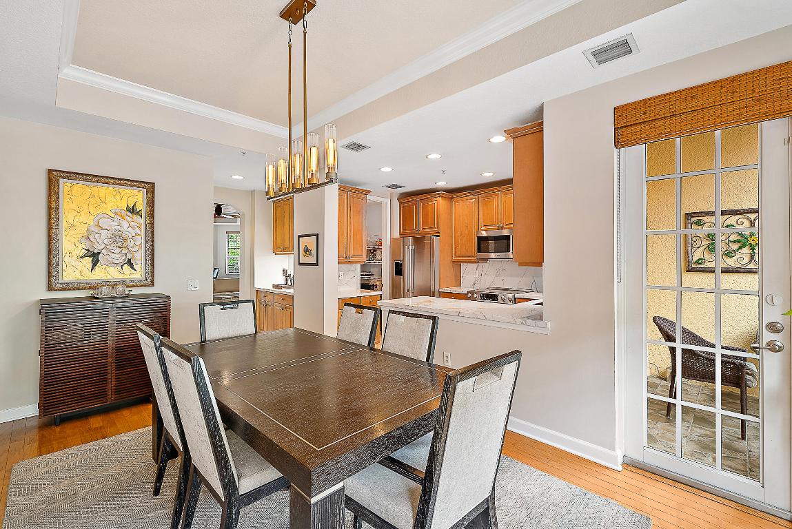 2504 Gardens, Palm Beach Gardens FL 33410