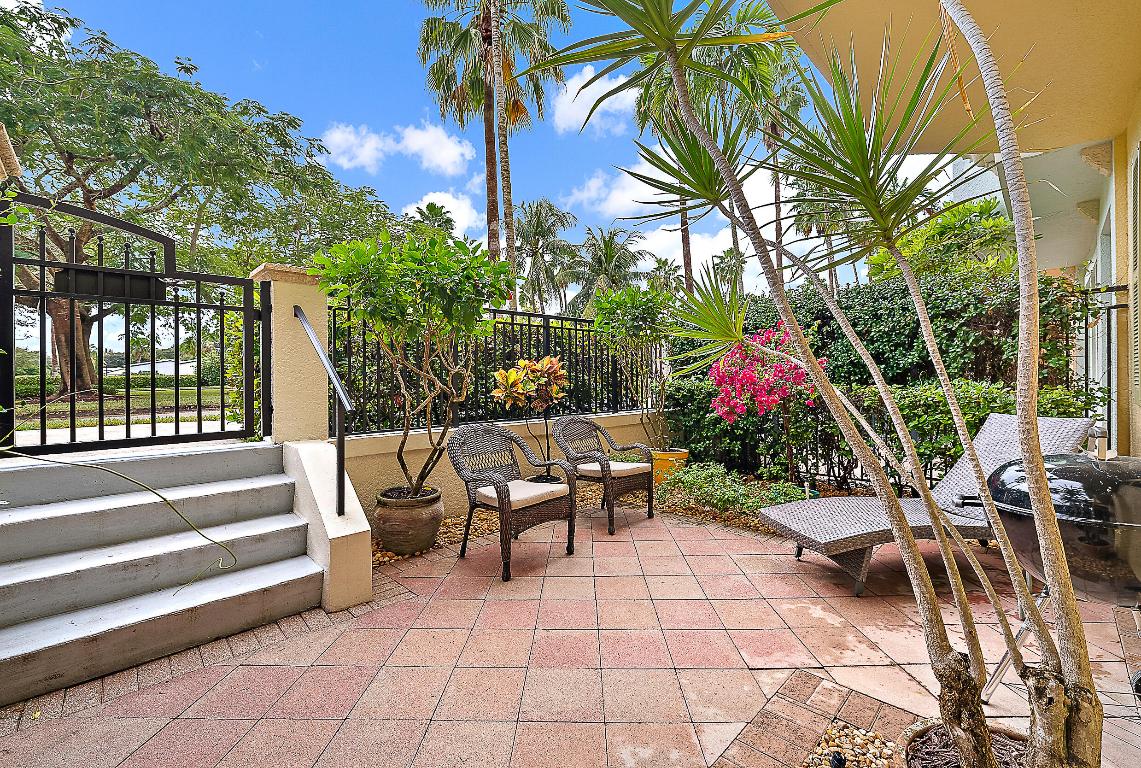 2504 Gardens, Palm Beach Gardens FL 33410
