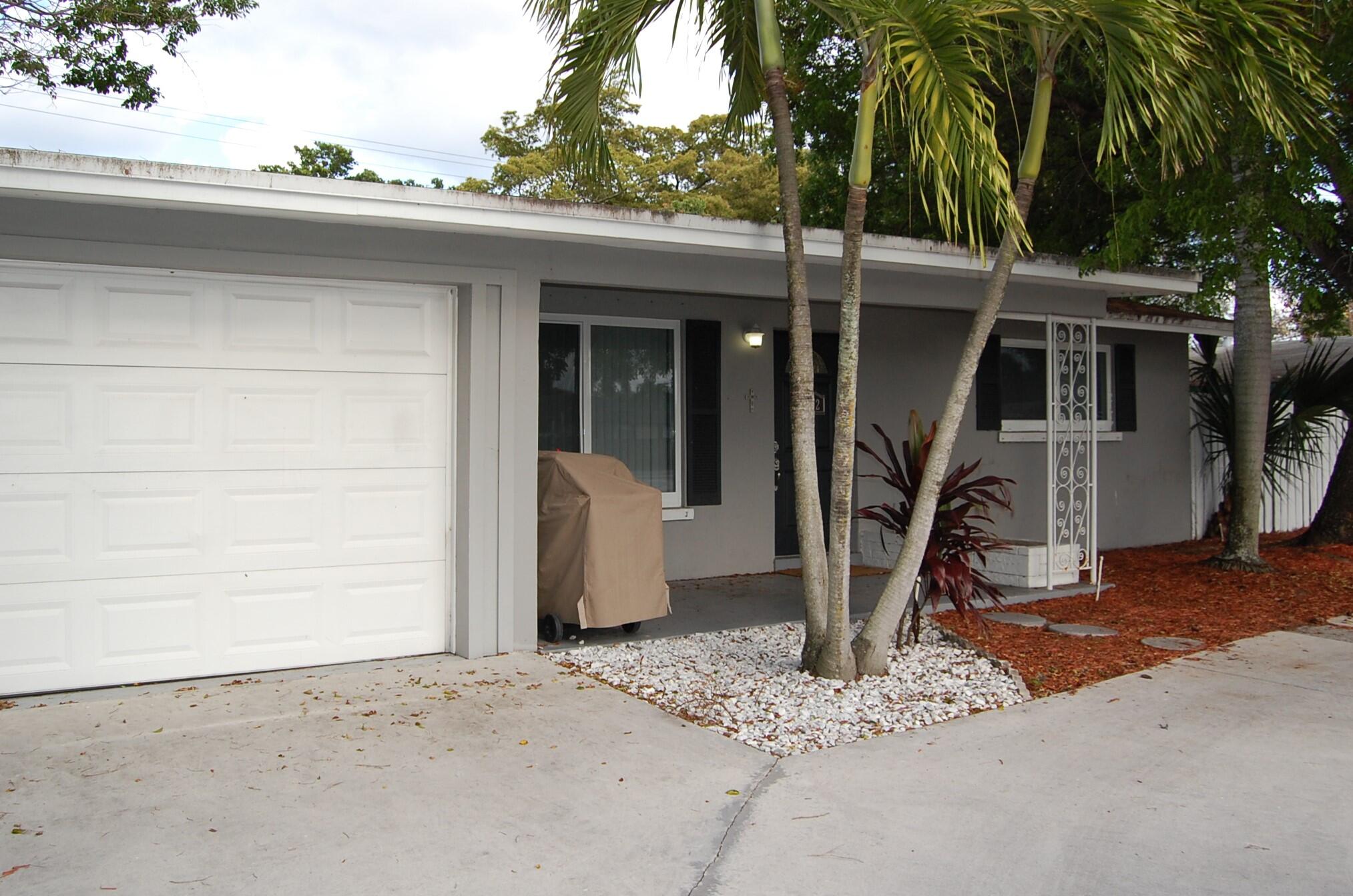 9322 N Military, Palm Beach Gardens FL 33410