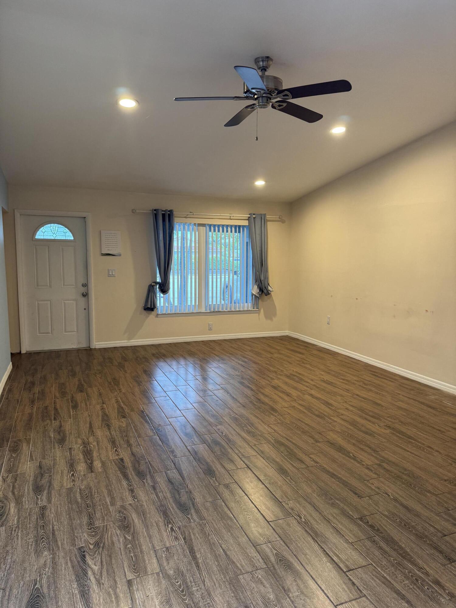 9322 N Military, Palm Beach Gardens FL 33410