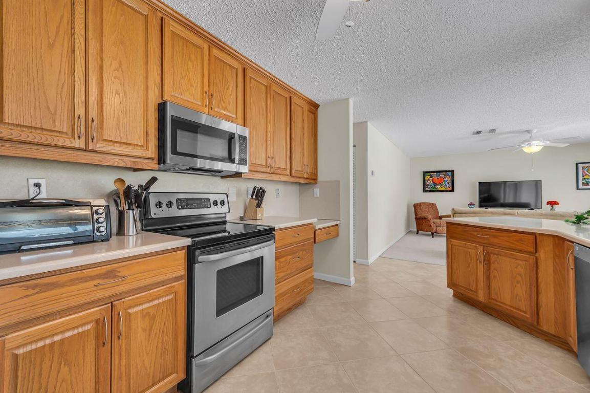 19699 Boca Greens, Boca Raton FL 33498