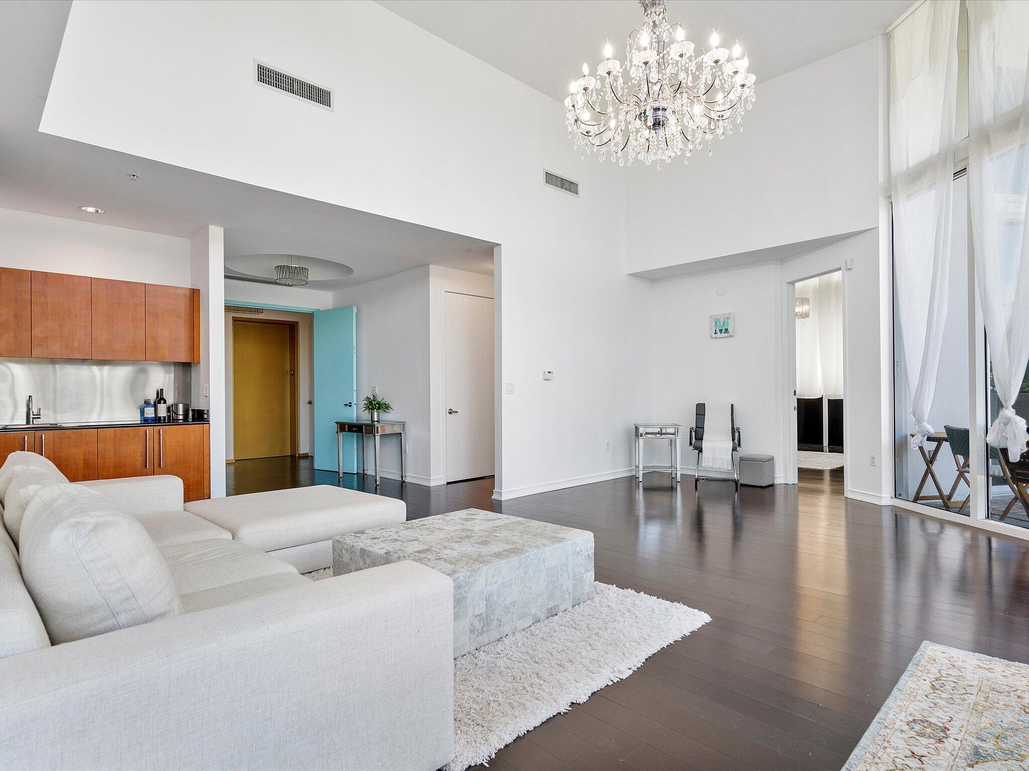 18101 Collins #401, Sunny Isles Beach FL 33160