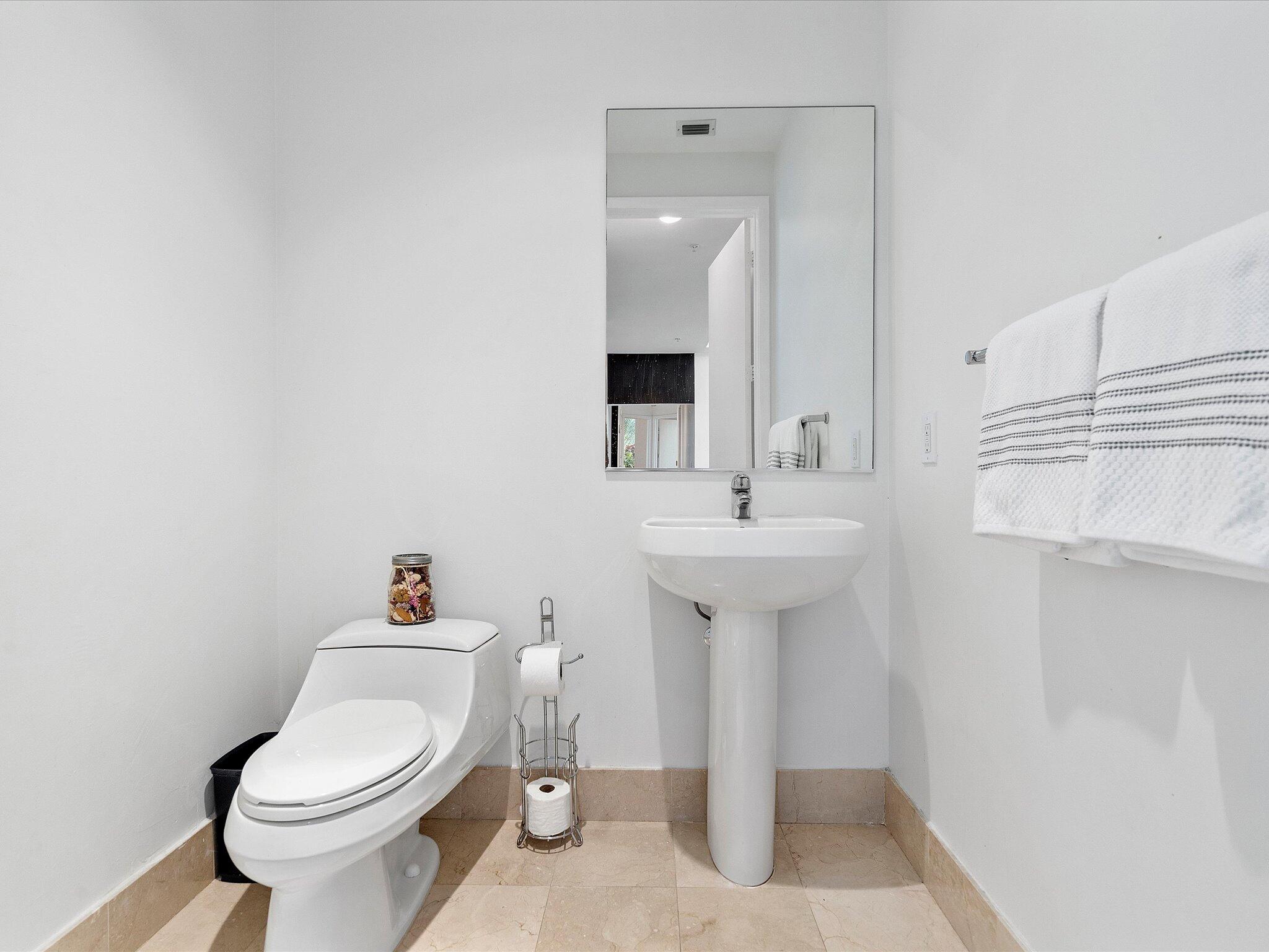 18101 Collins #401, Sunny Isles Beach FL 33160
