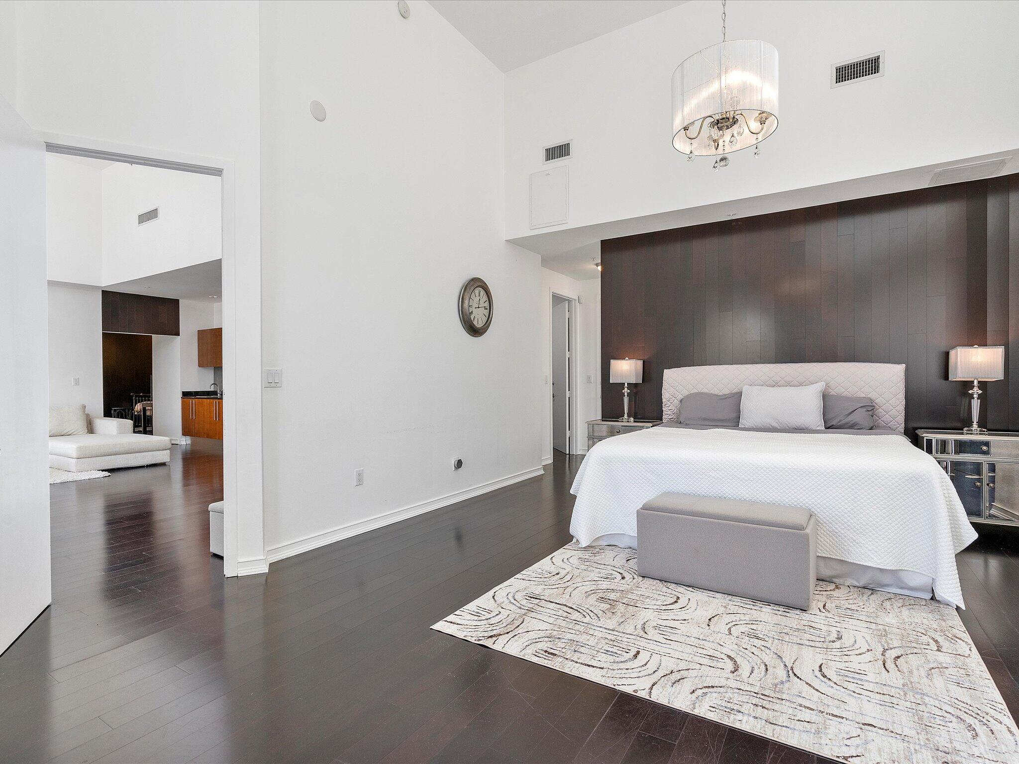 18101 Collins #401, Sunny Isles Beach FL 33160
