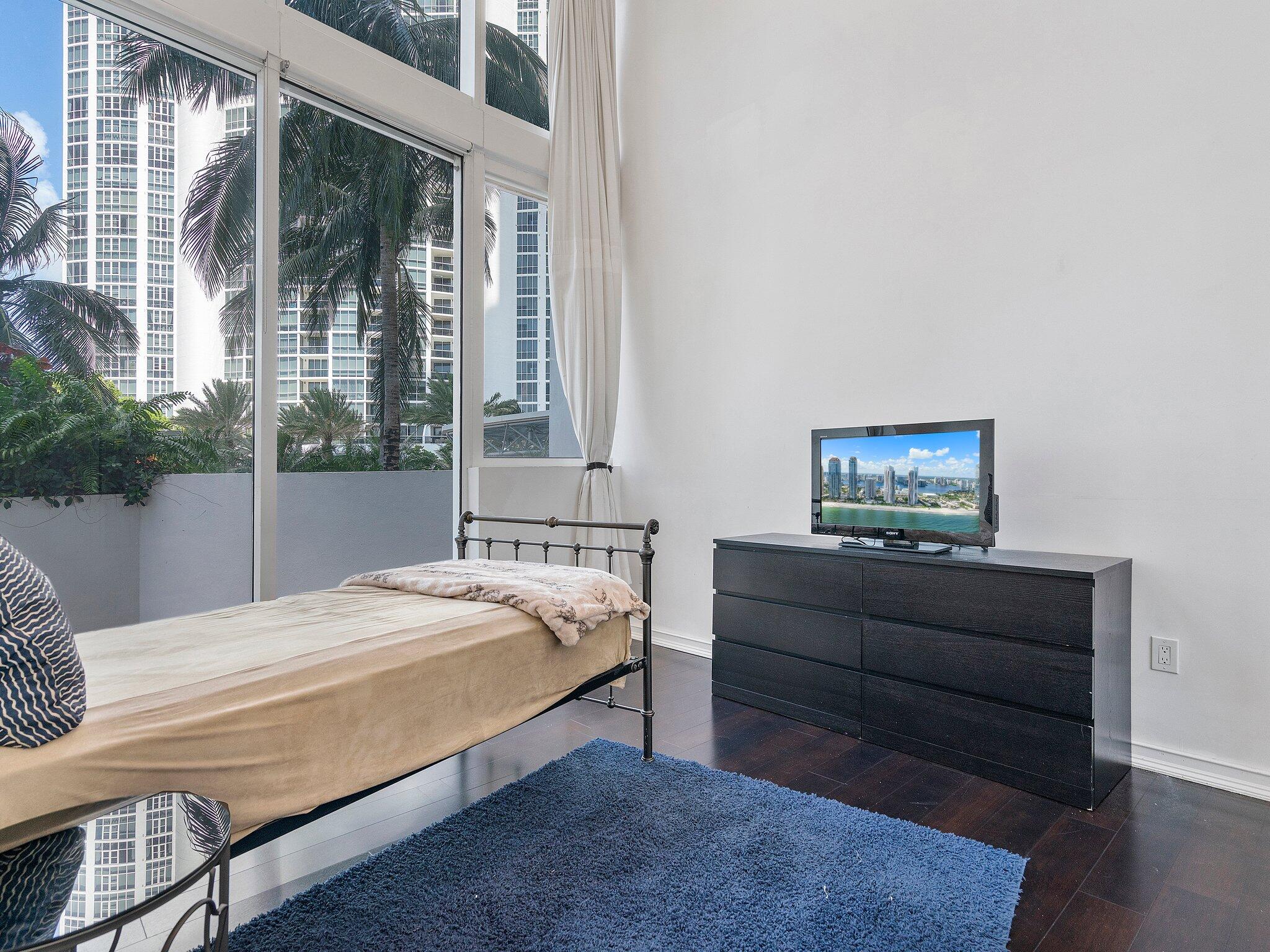 18101 Collins #401, Sunny Isles Beach FL 33160