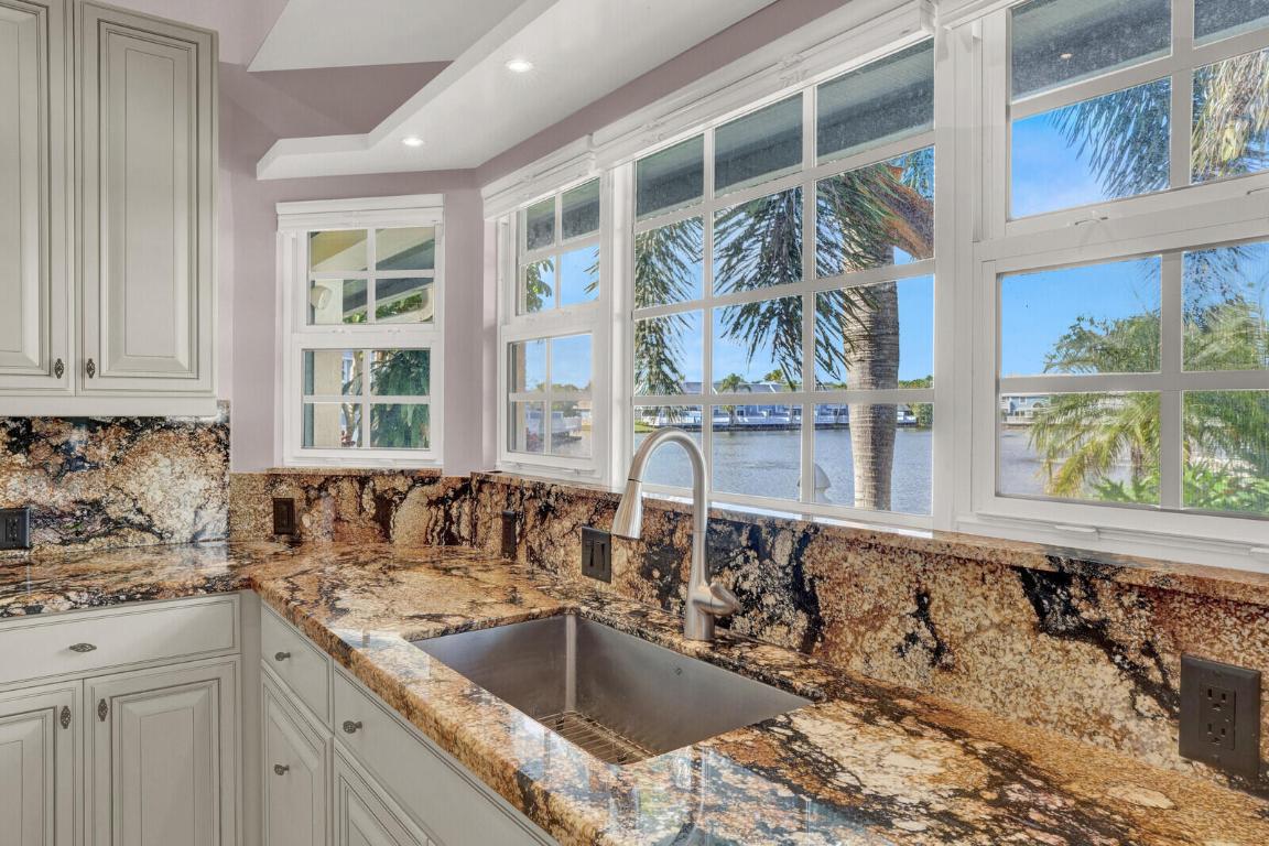 622 Ocean Dunes, Jupiter FL 33477