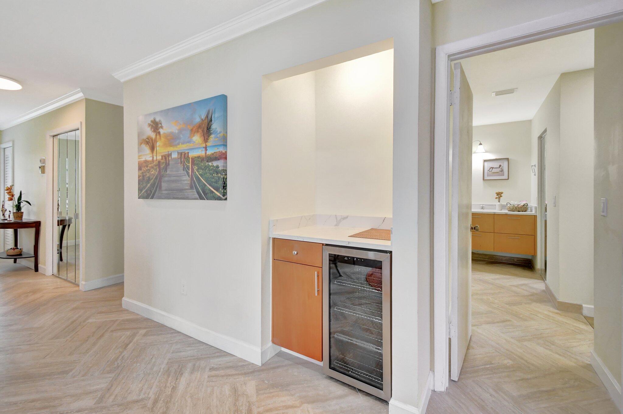21209 Lago Circle #12g, Boca Raton FL 33433