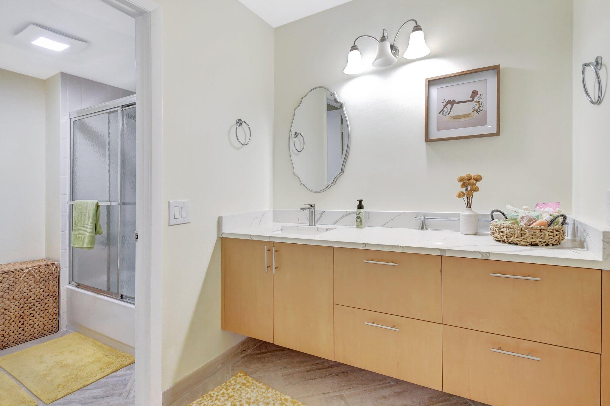 21209 Lago Circle #12g, Boca Raton FL 33433