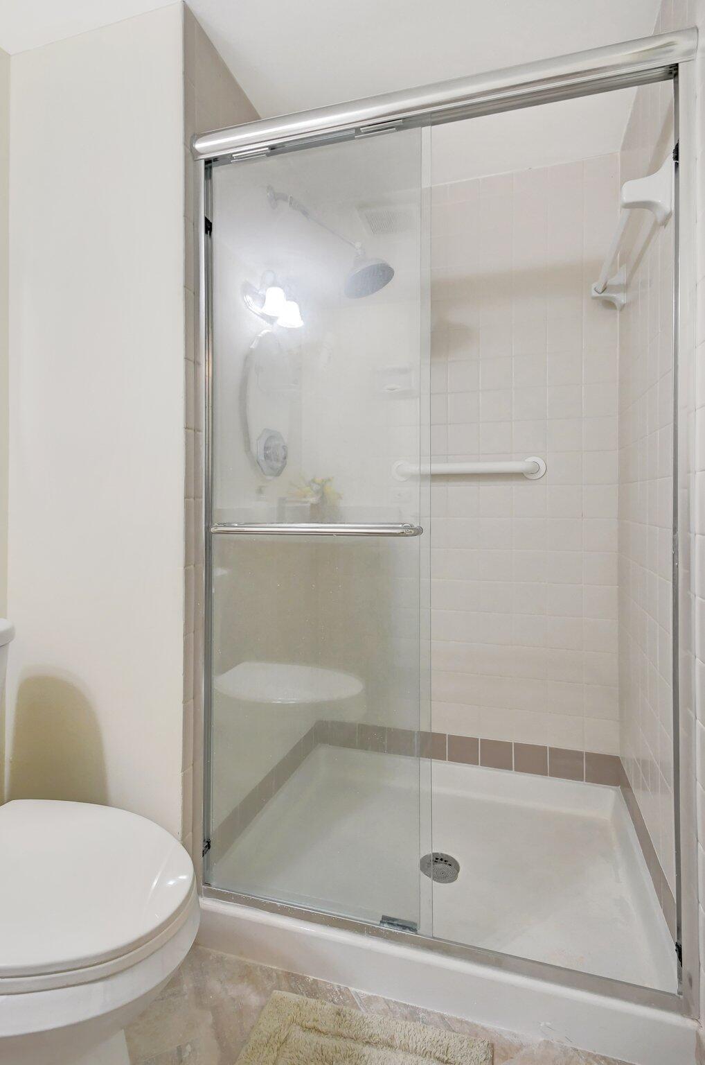 21209 Lago Circle #12g, Boca Raton FL 33433