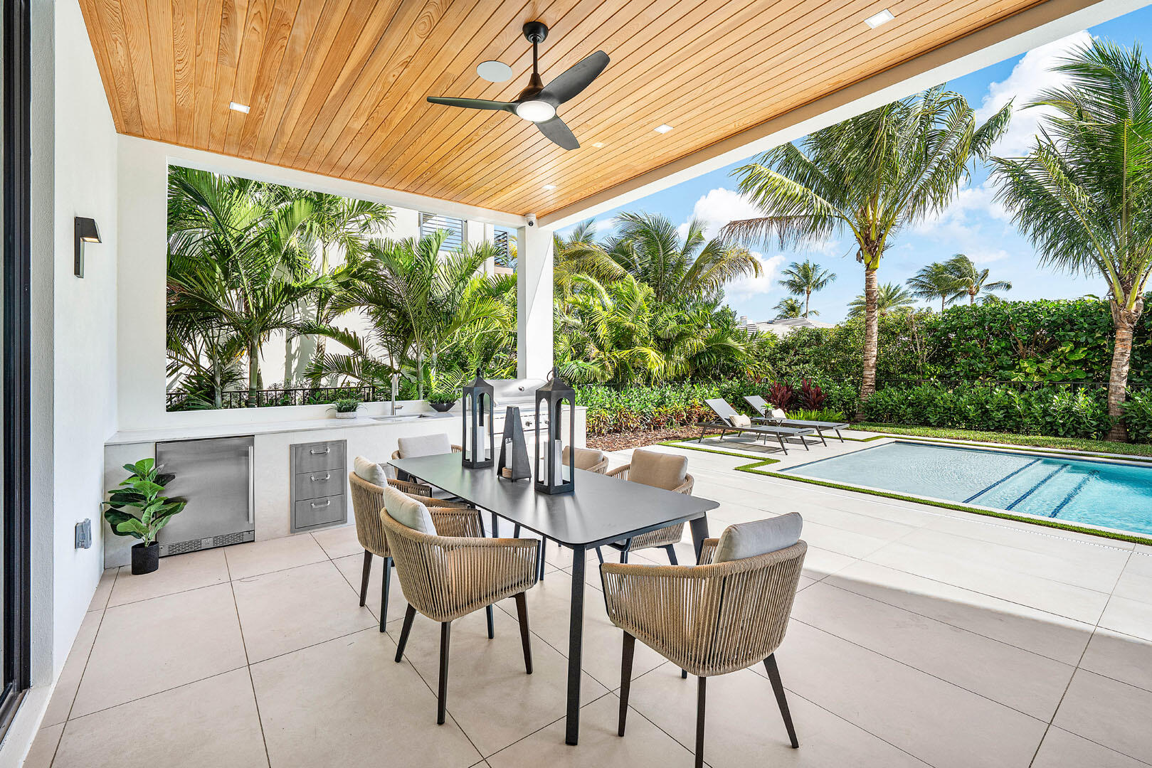 2240 Date Palm, Boca Raton FL 33432