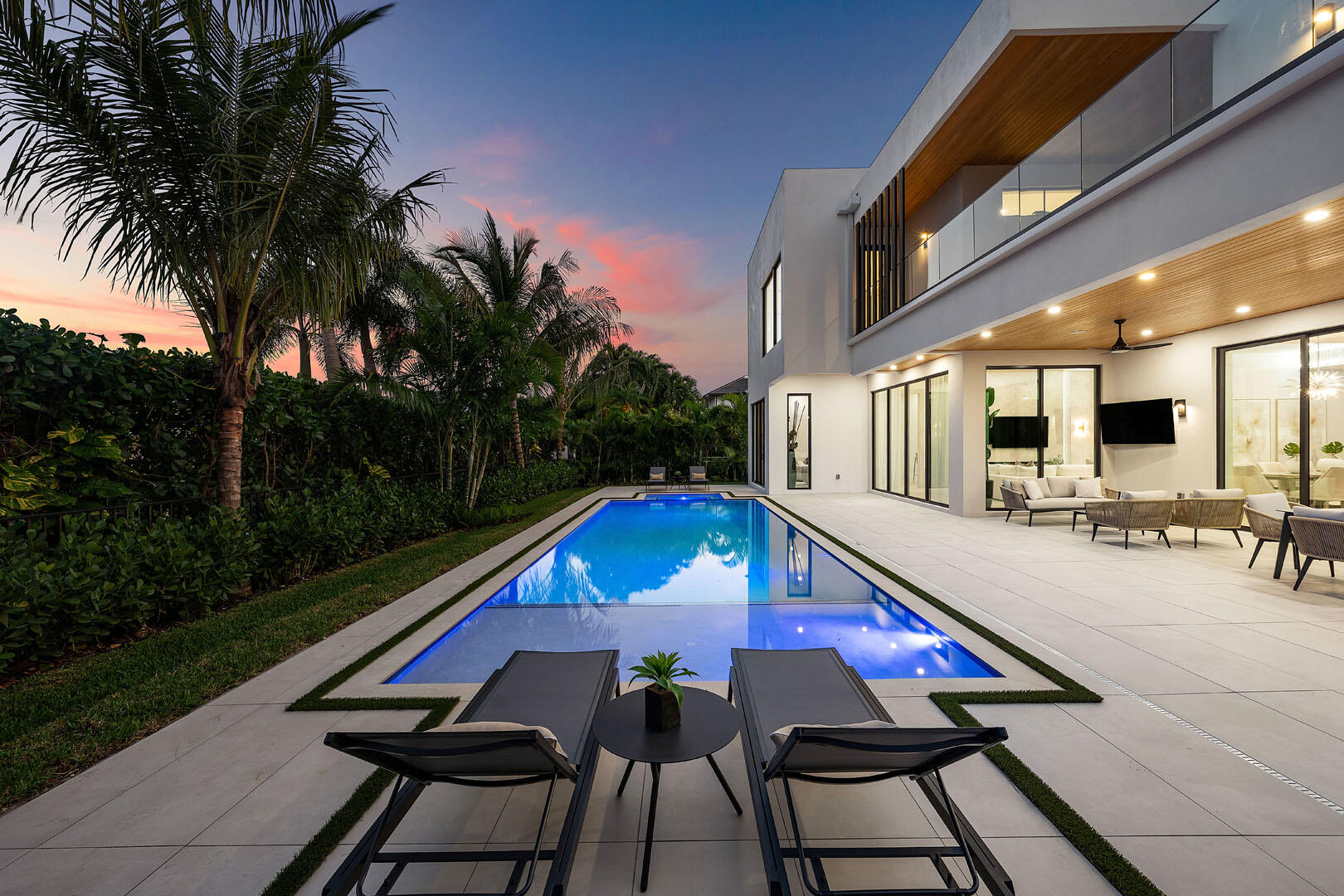 2240 Date Palm, Boca Raton FL 33432