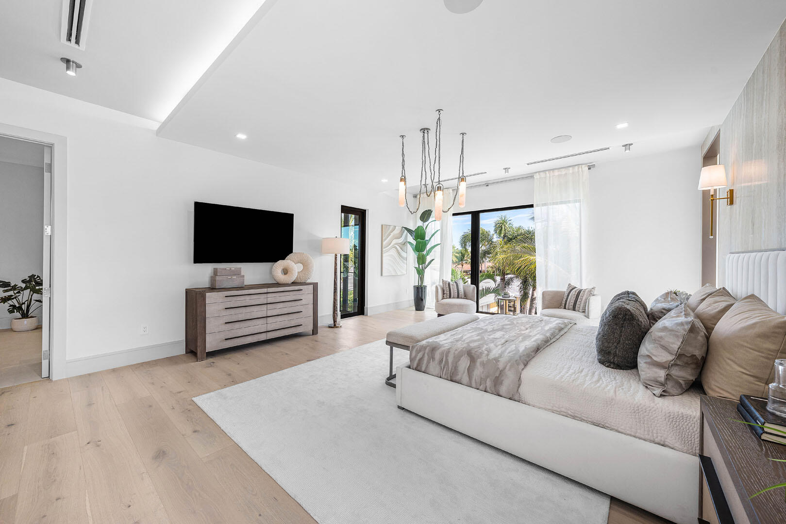 2240 Date Palm, Boca Raton FL 33432