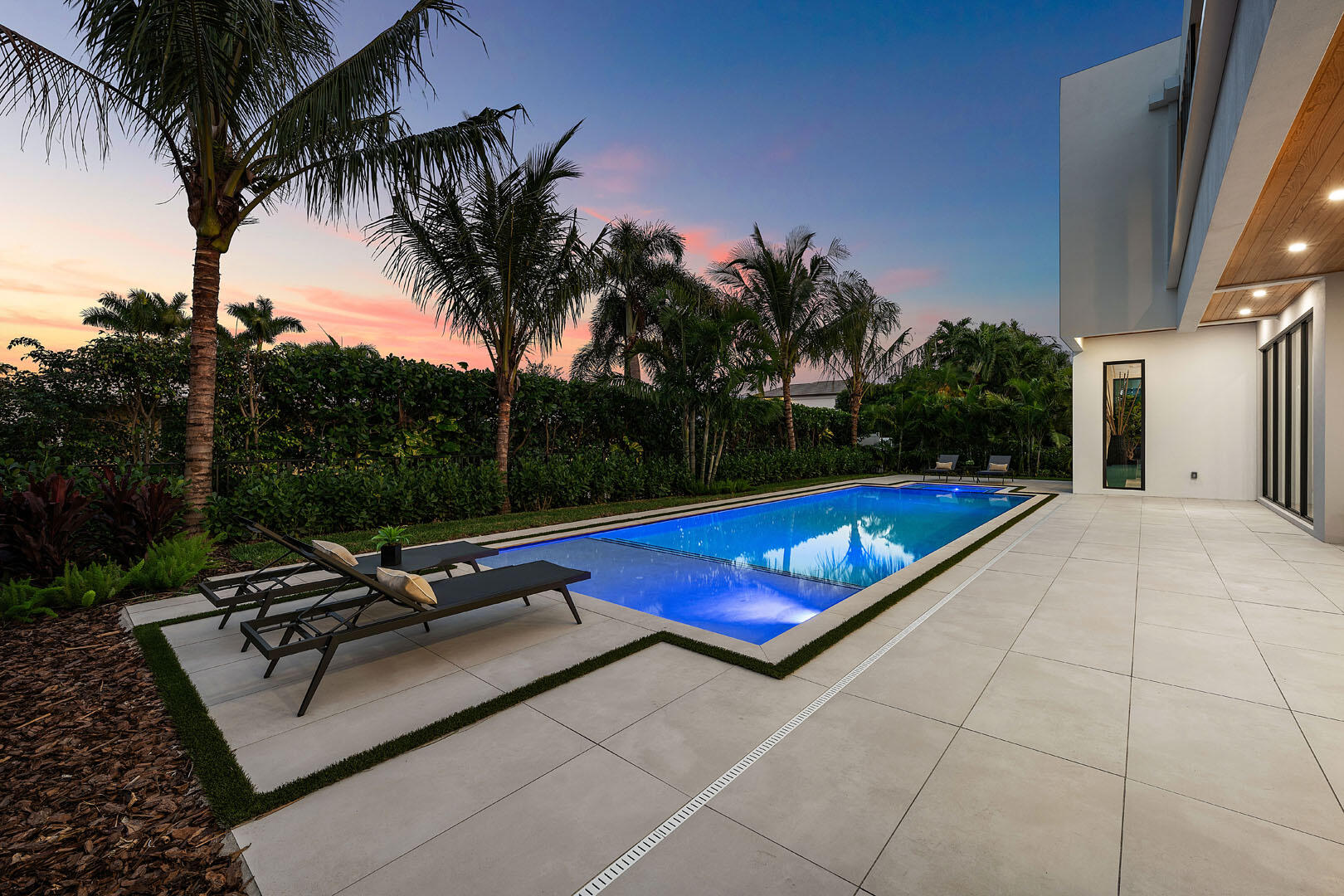 2240 Date Palm, Boca Raton FL 33432