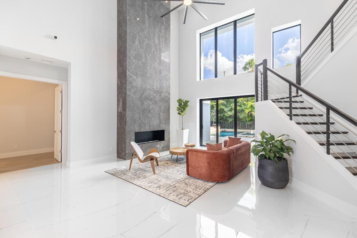 2740 NW 69th, Boca Raton FL 33496
