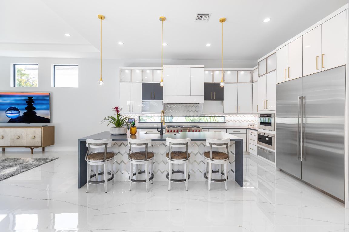 2740 NW 69th, Boca Raton FL 33496