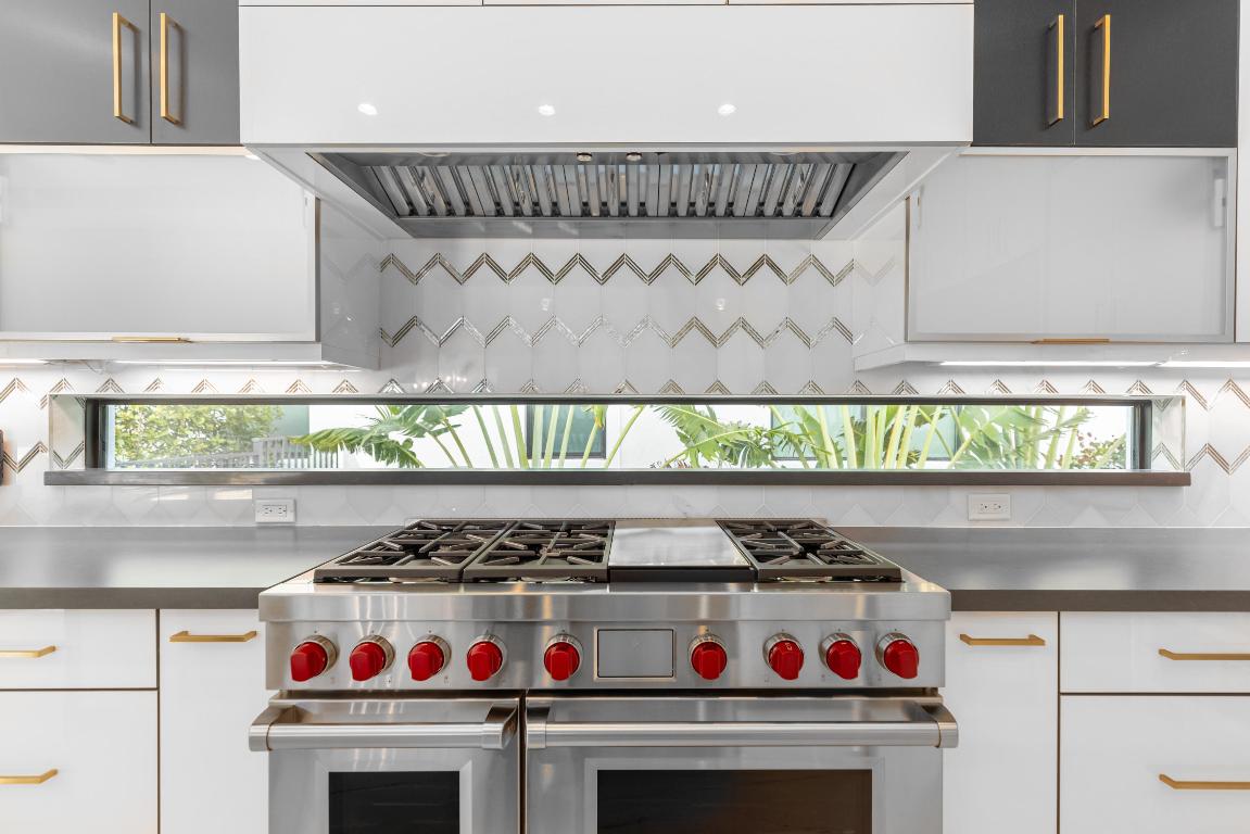 2740 NW 69th, Boca Raton FL 33496