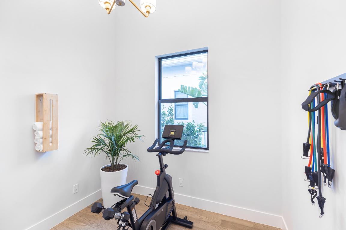 2740 NW 69th, Boca Raton FL 33496