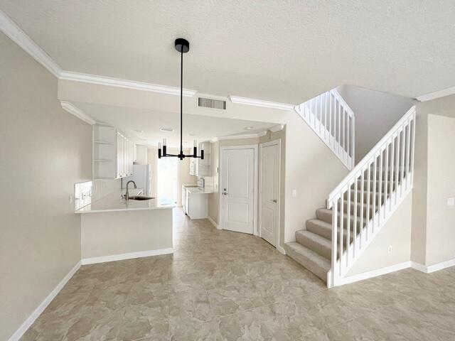 470 Capistrano, Palm Beach Gardens FL 33410