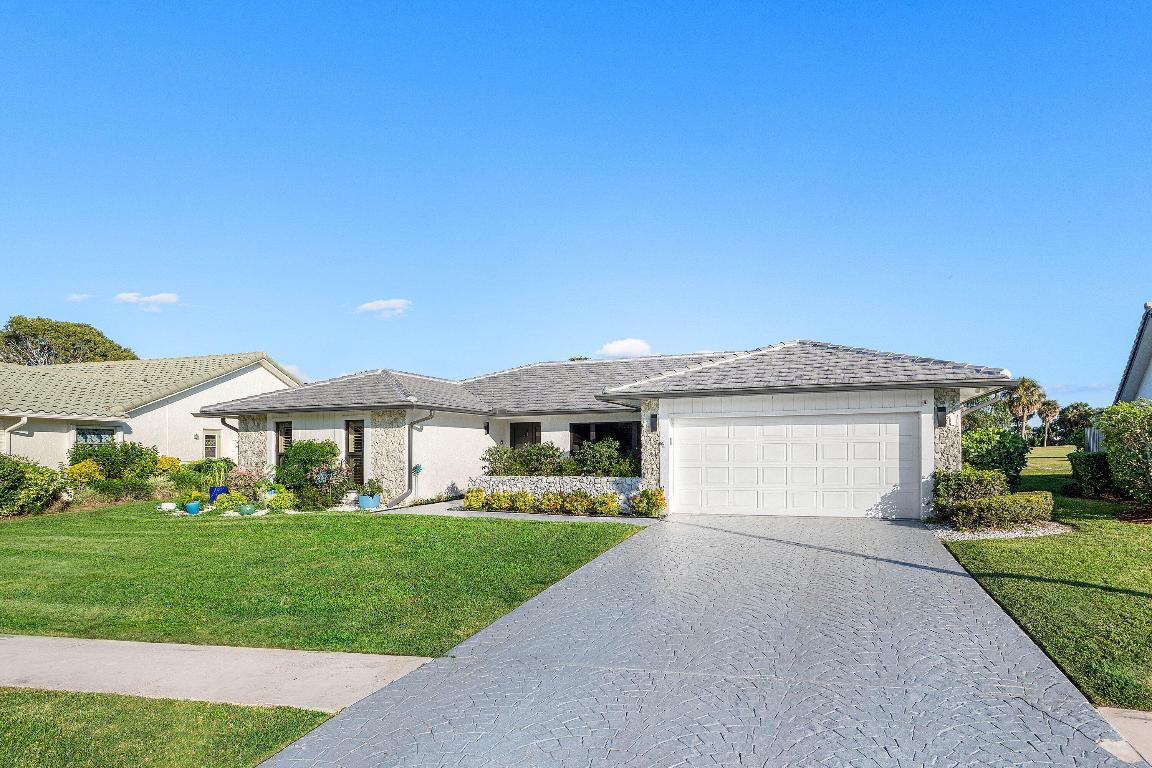 10174 Crosswind, Boca Raton FL 33498