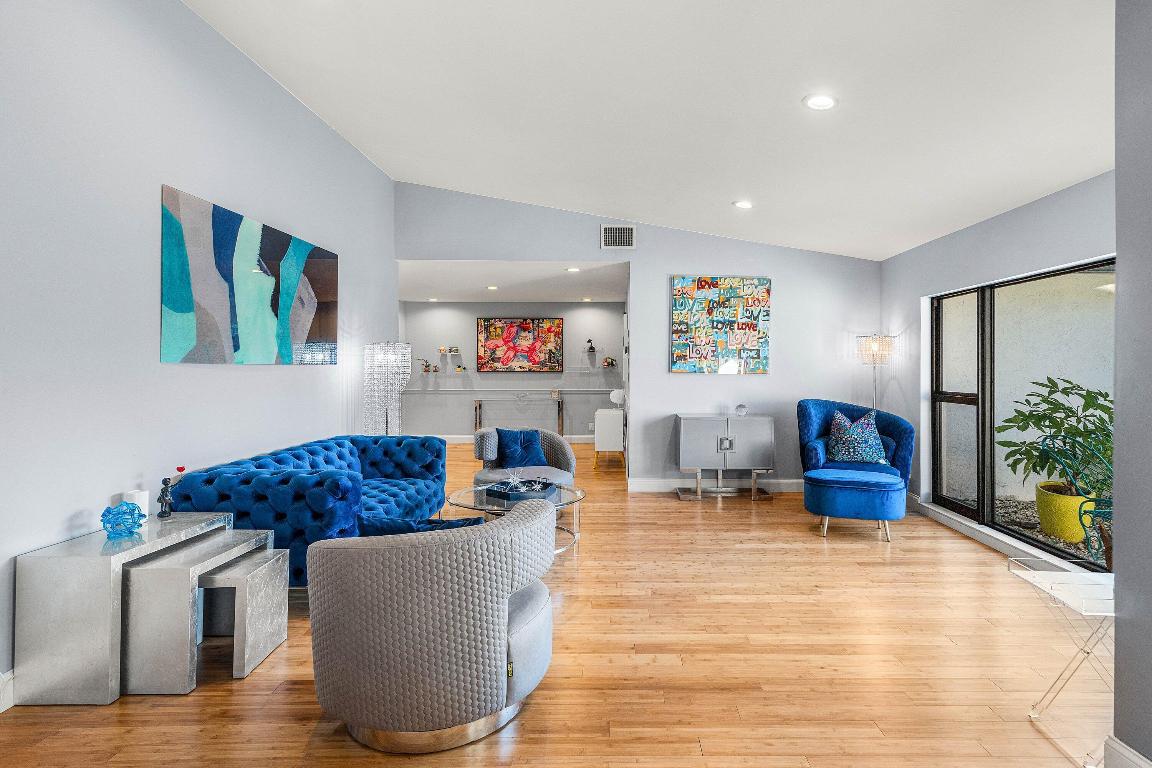 10174 Crosswind, Boca Raton FL 33498