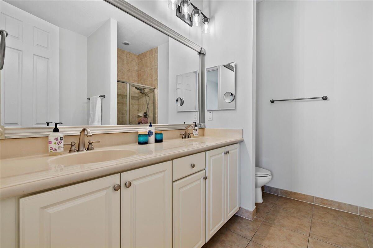 251 Edenberry Avenue, Jupiter FL 33458