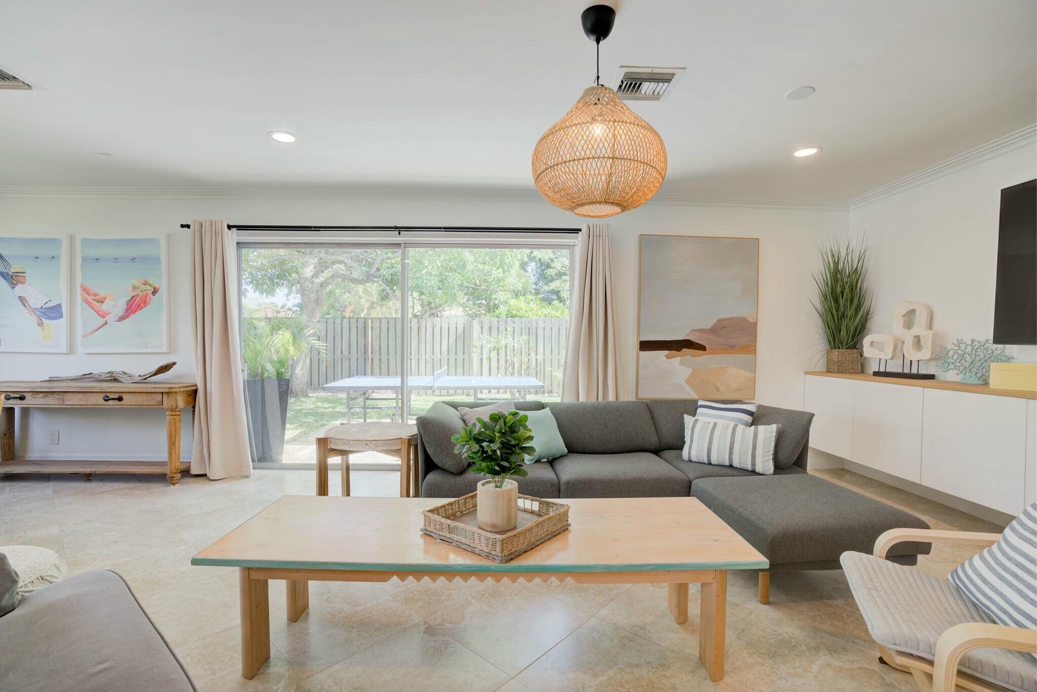 547 Marlin, North Palm Beach FL 33408