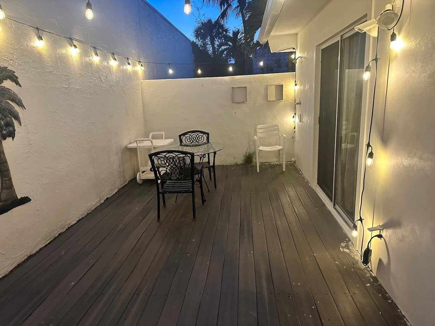 103 W Sandpiper, Jupiter FL 33477