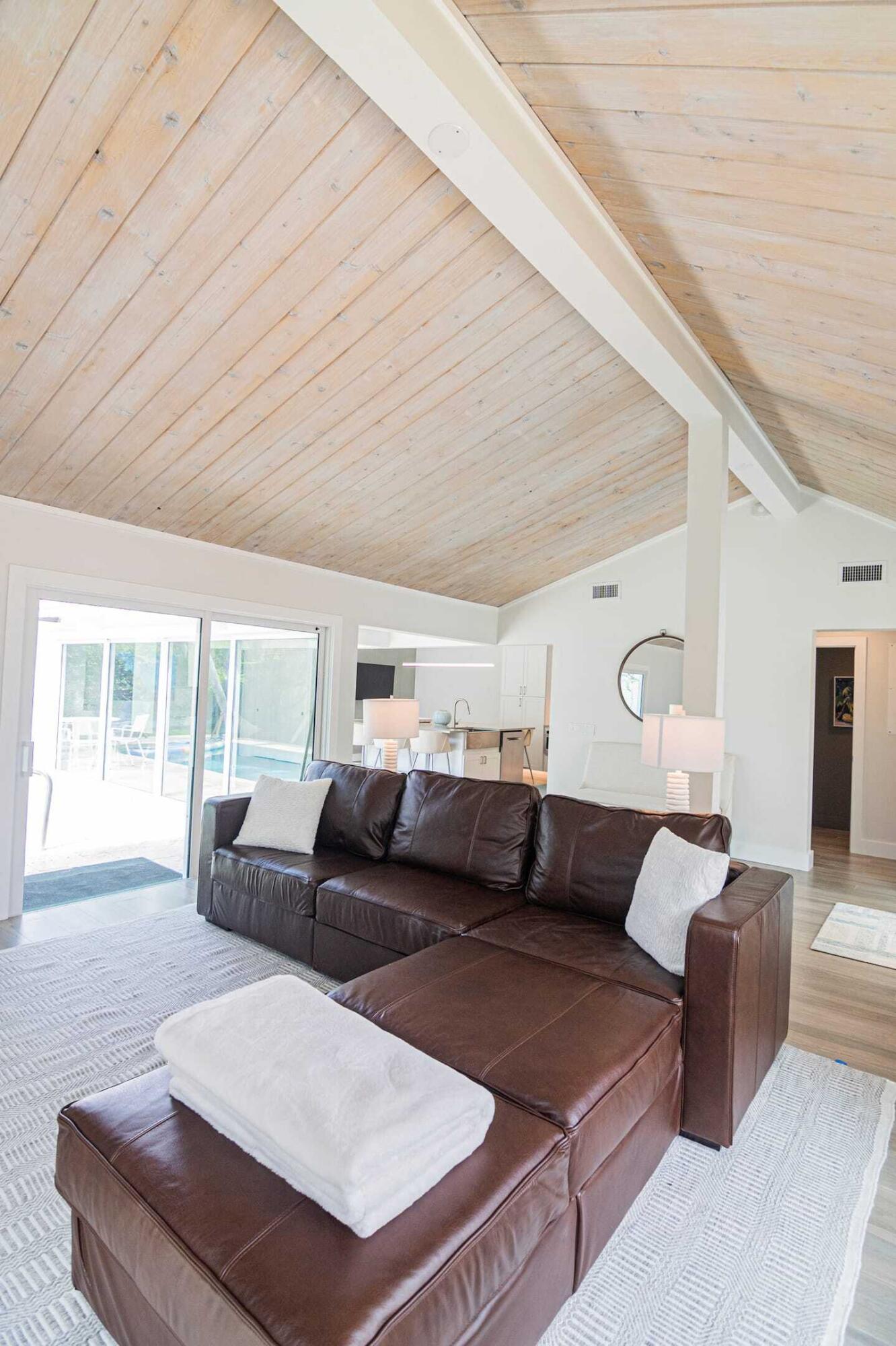 103 W Sandpiper, Jupiter FL 33477