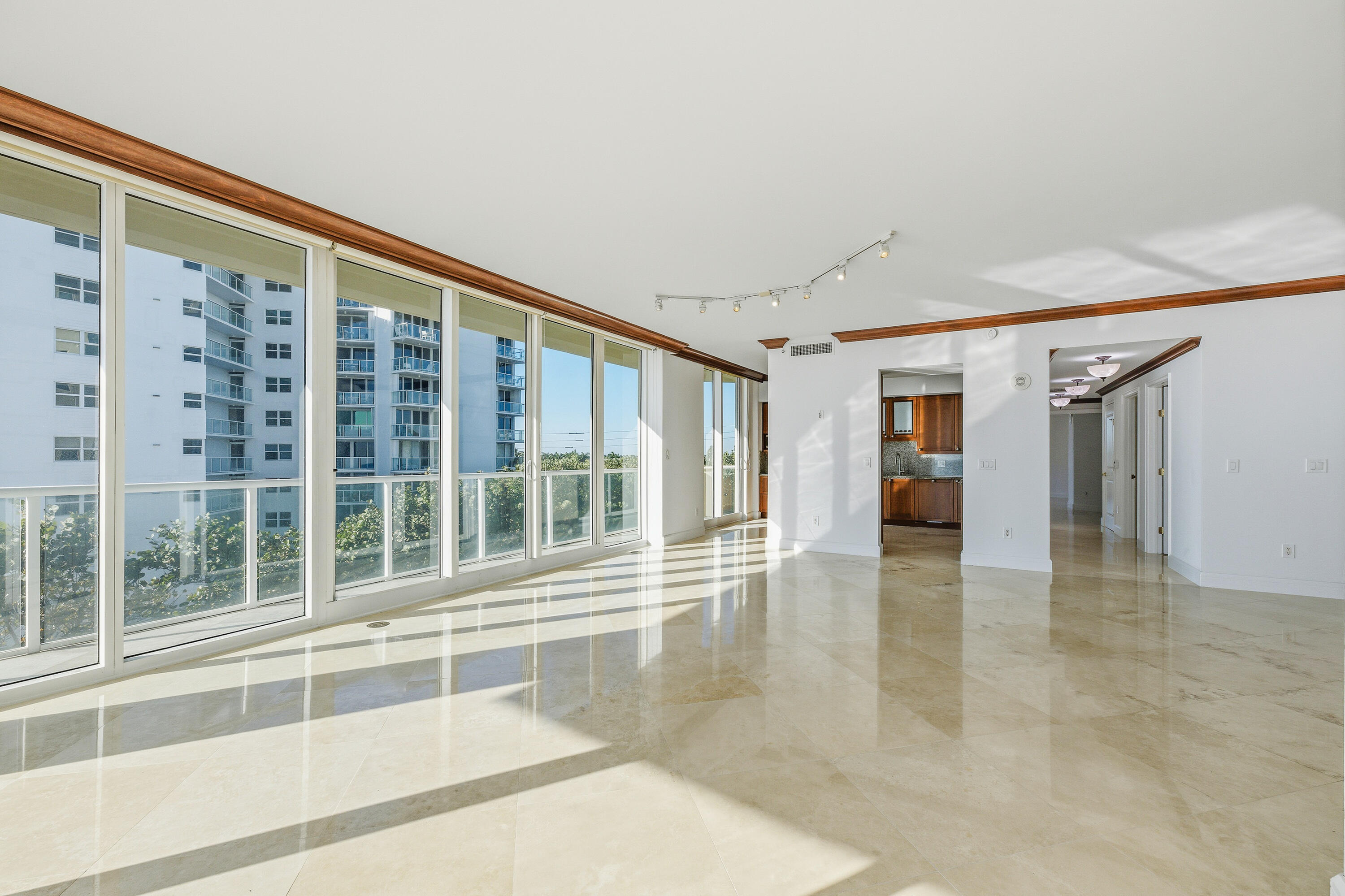 1063 Hillsboro Mile #301, Hillsboro Beach FL 33062