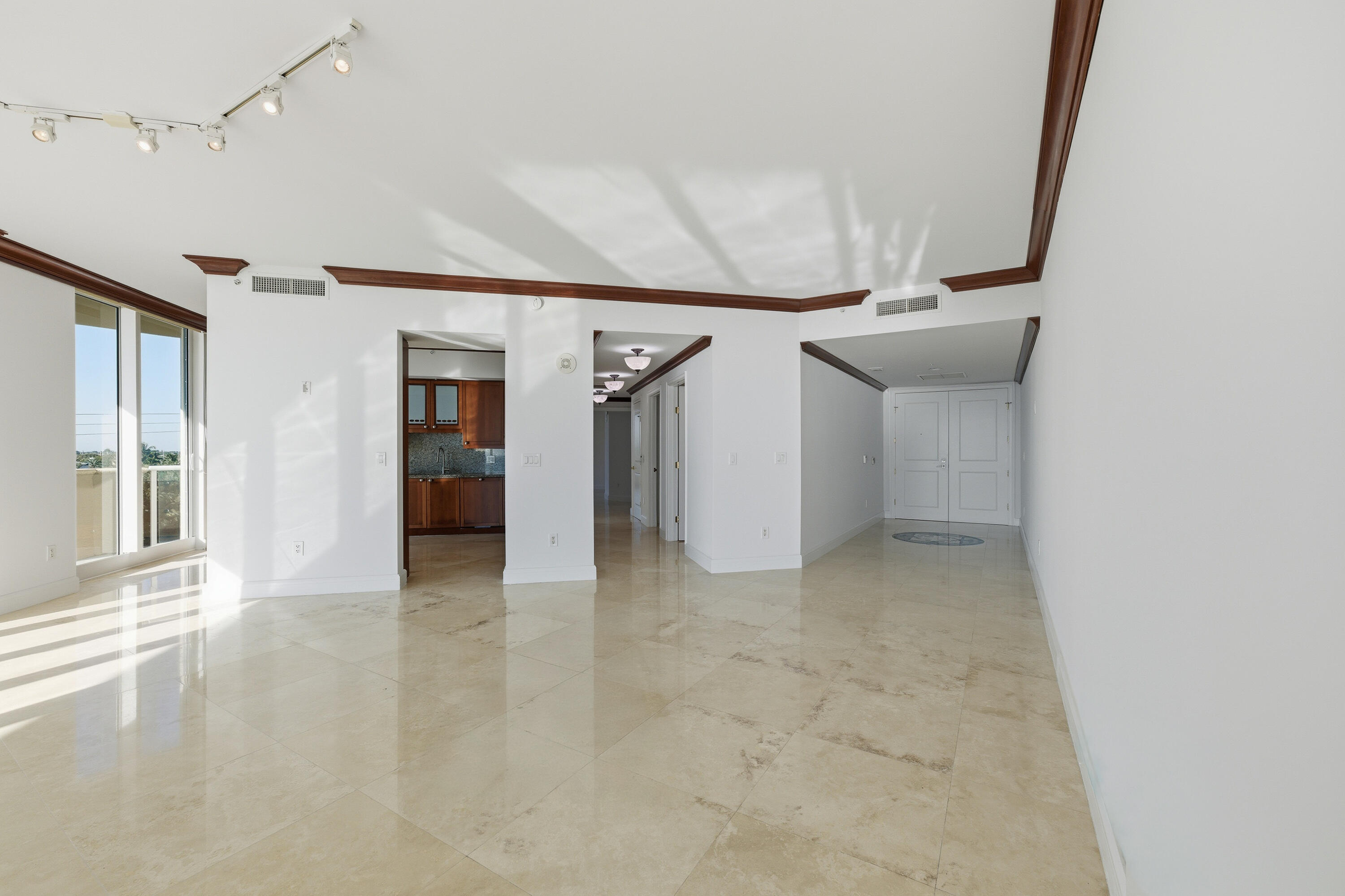 1063 Hillsboro Mile #301, Hillsboro Beach FL 33062