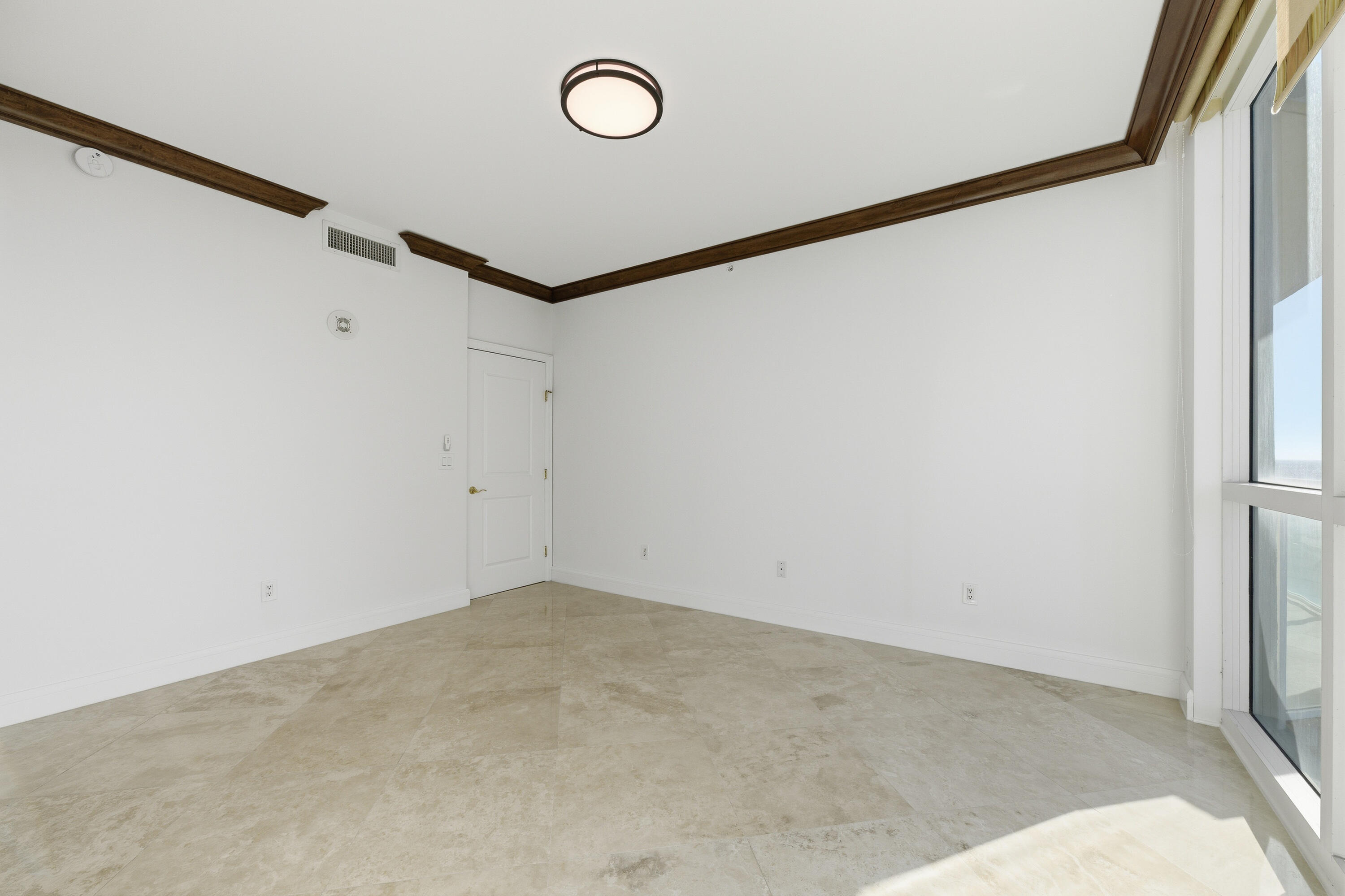 1063 Hillsboro Mile #301, Hillsboro Beach FL 33062