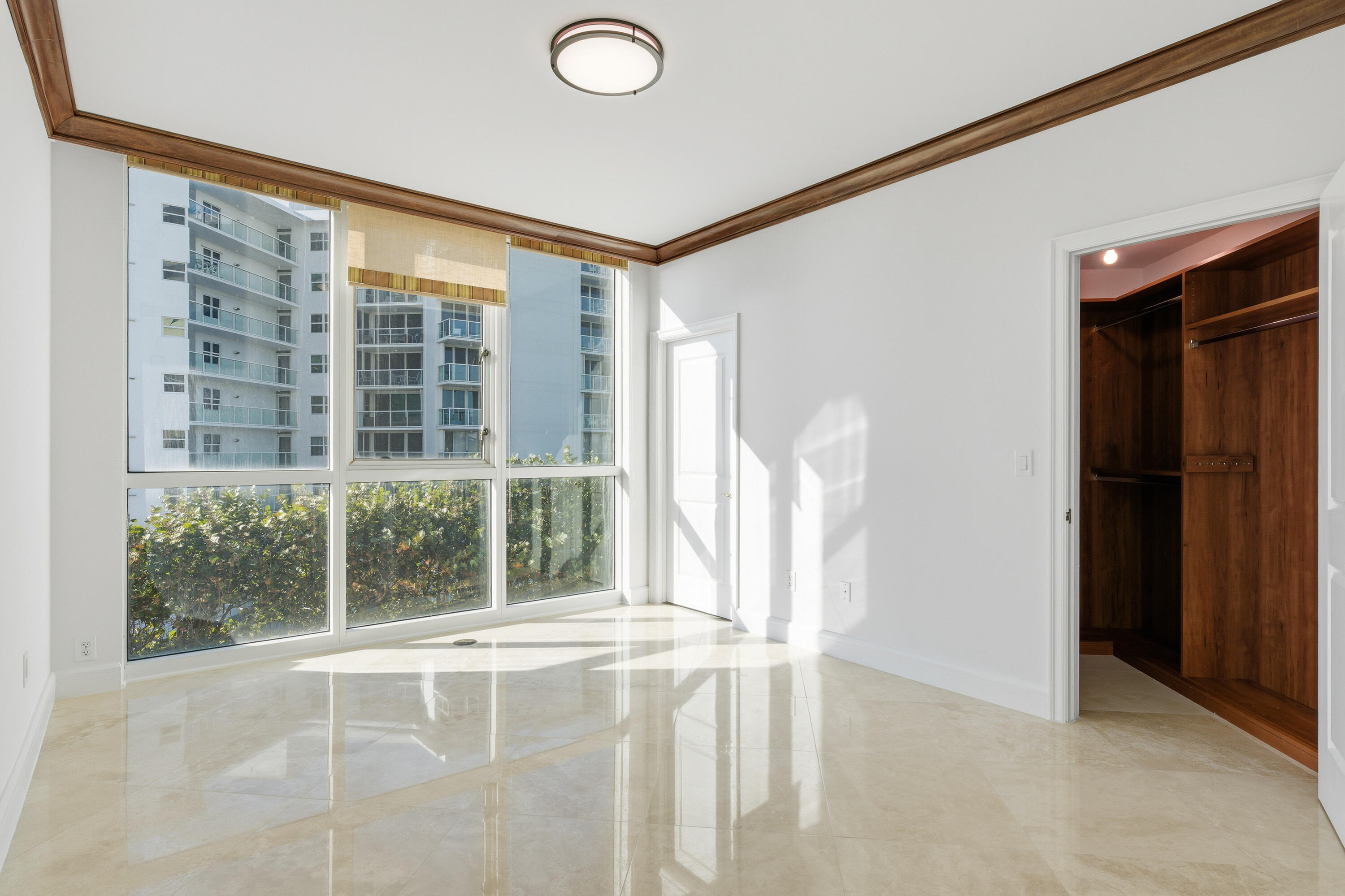 1063 Hillsboro Mile #301, Hillsboro Beach FL 33062