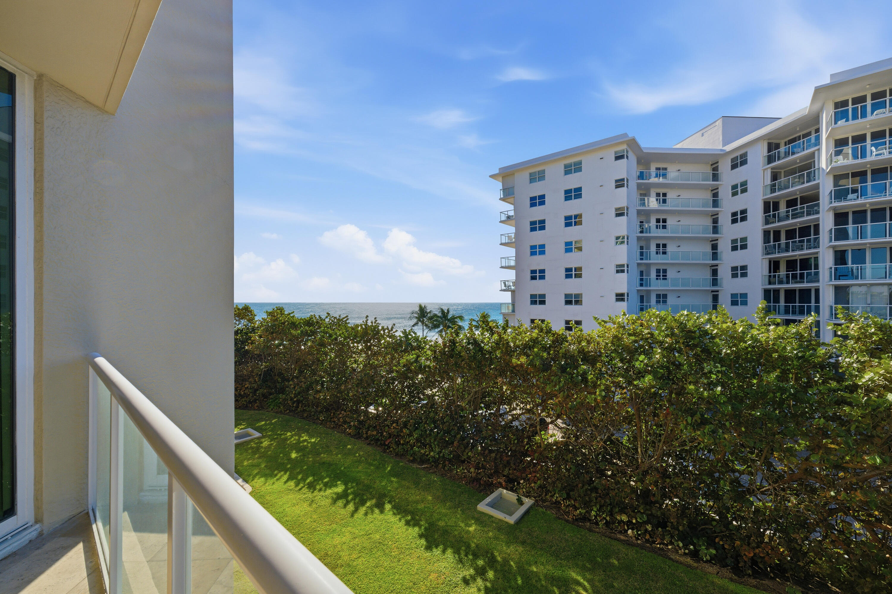1063 Hillsboro Mile #301, Hillsboro Beach FL 33062