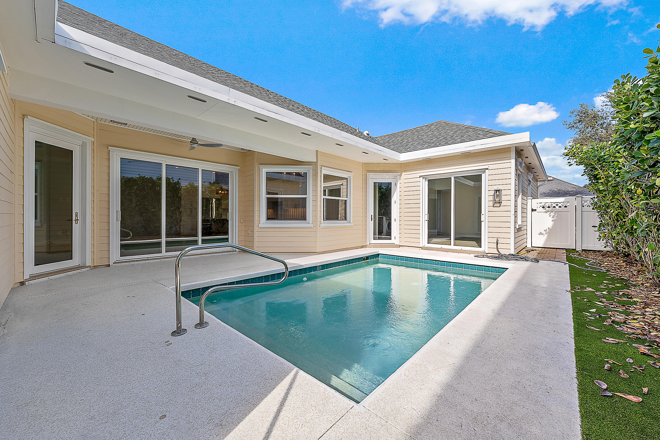 248 Honeysuckle, Jupiter FL 33458