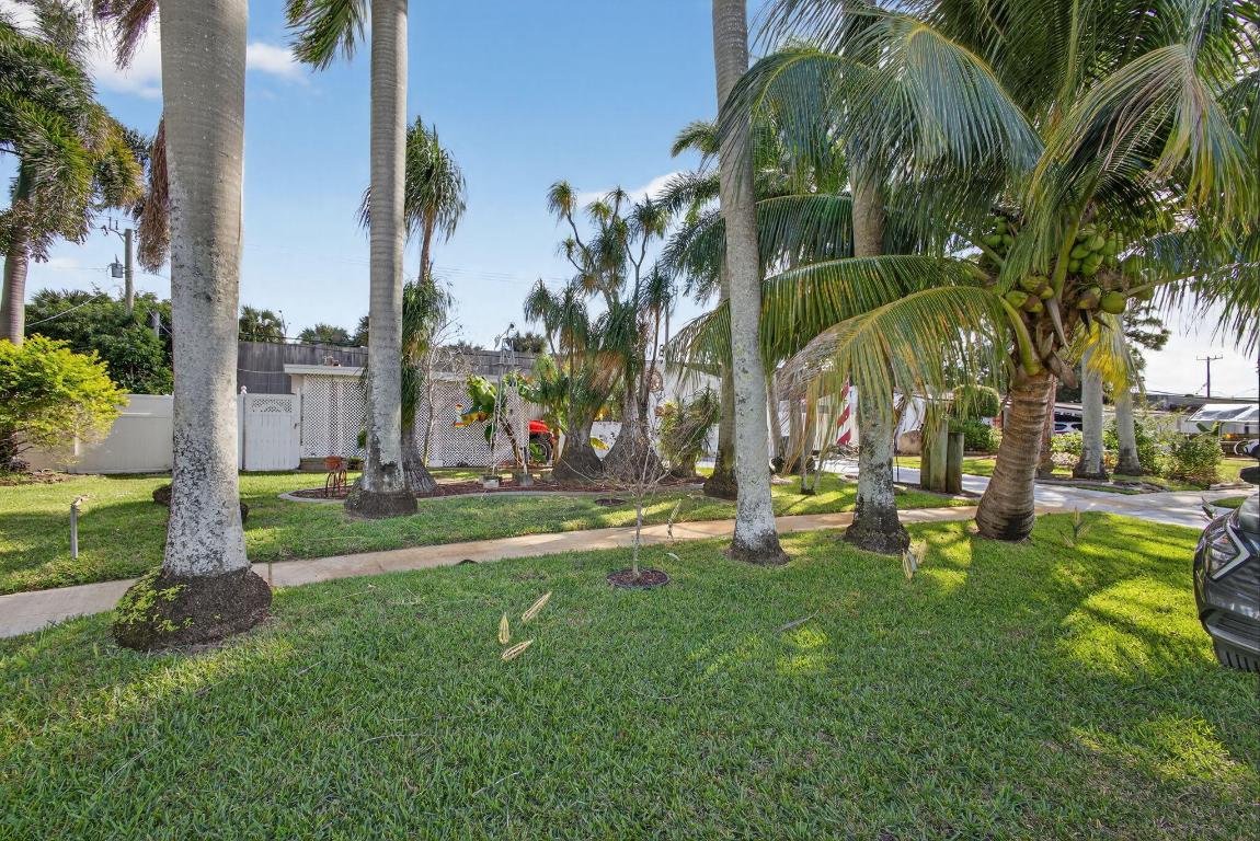 9520 Birmingham, Palm Beach Gardens FL 33410