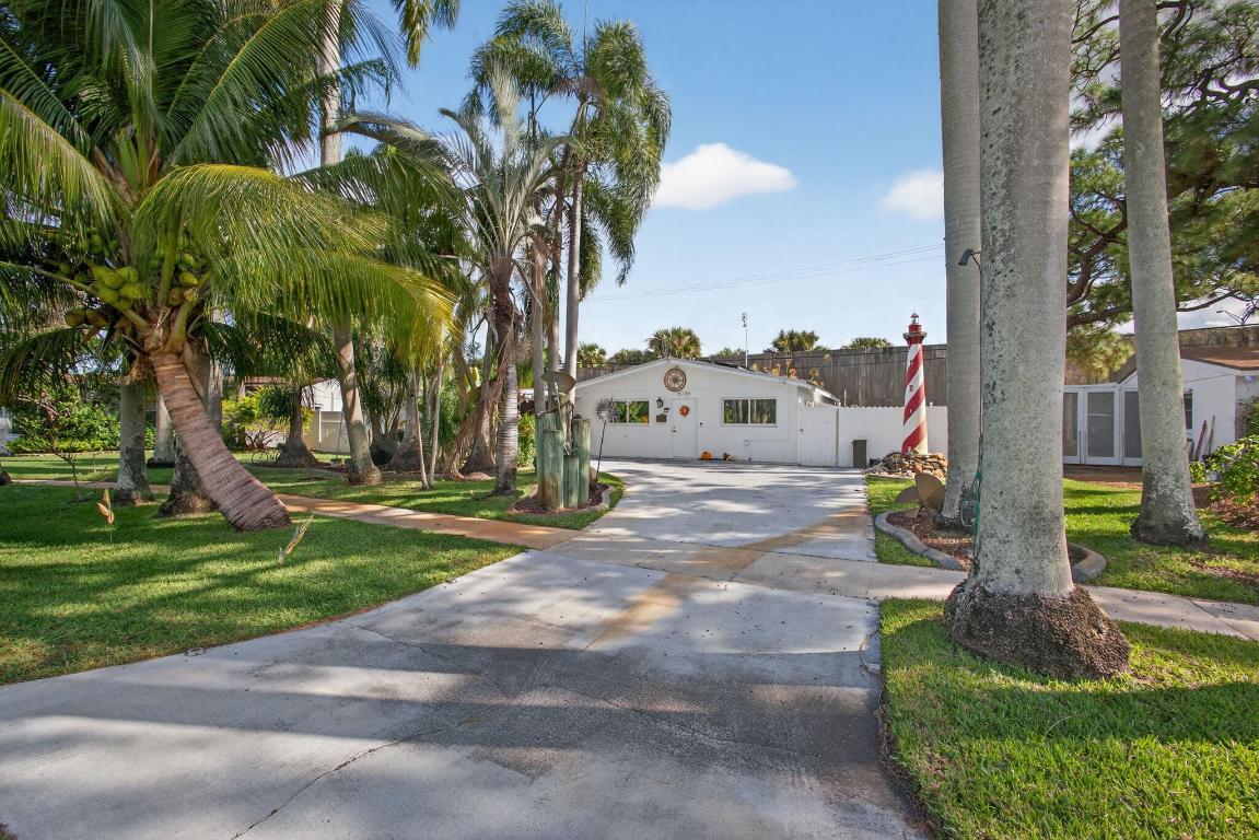 9520 Birmingham, Palm Beach Gardens FL 33410