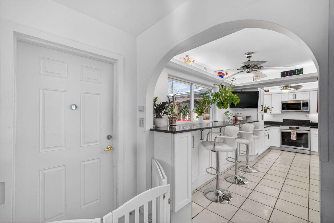 9520 Birmingham, Palm Beach Gardens FL 33410