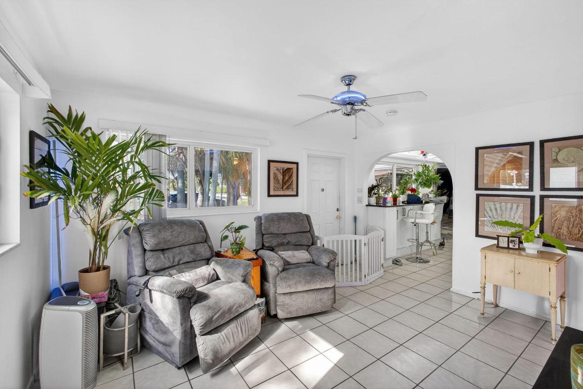 9520 Birmingham, Palm Beach Gardens FL 33410