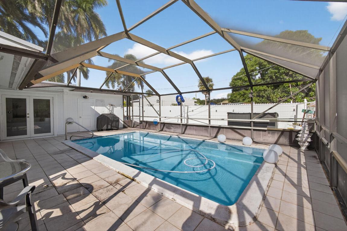 9520 Birmingham, Palm Beach Gardens FL 33410