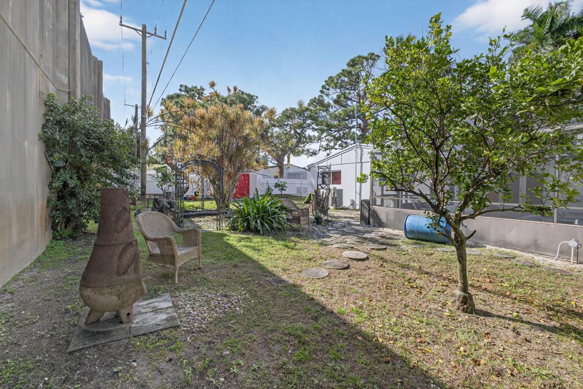 9520 Birmingham, Palm Beach Gardens FL 33410
