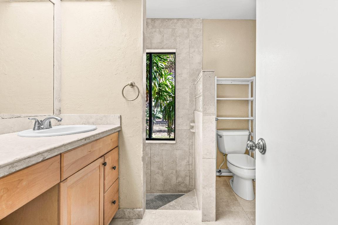 17294 Lake Park, Boca Raton FL 33487