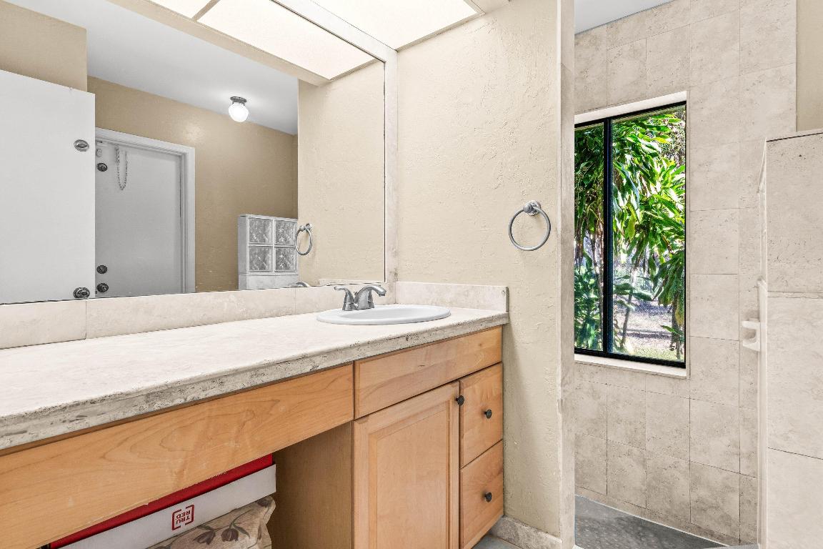 17294 Lake Park, Boca Raton FL 33487