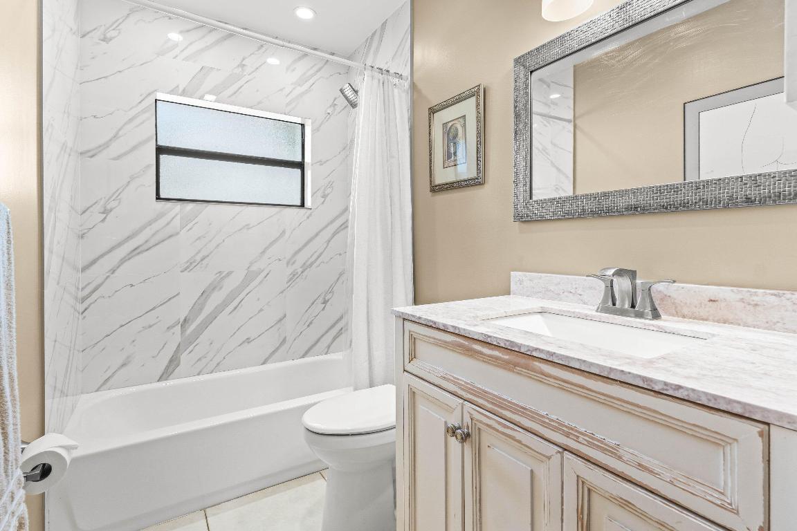 17294 Lake Park, Boca Raton FL 33487