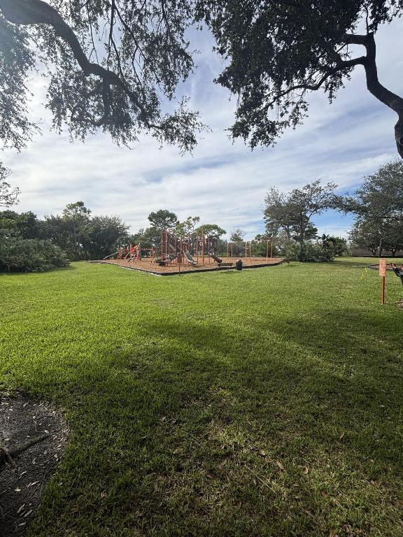 17294 Lake Park, Boca Raton FL 33487