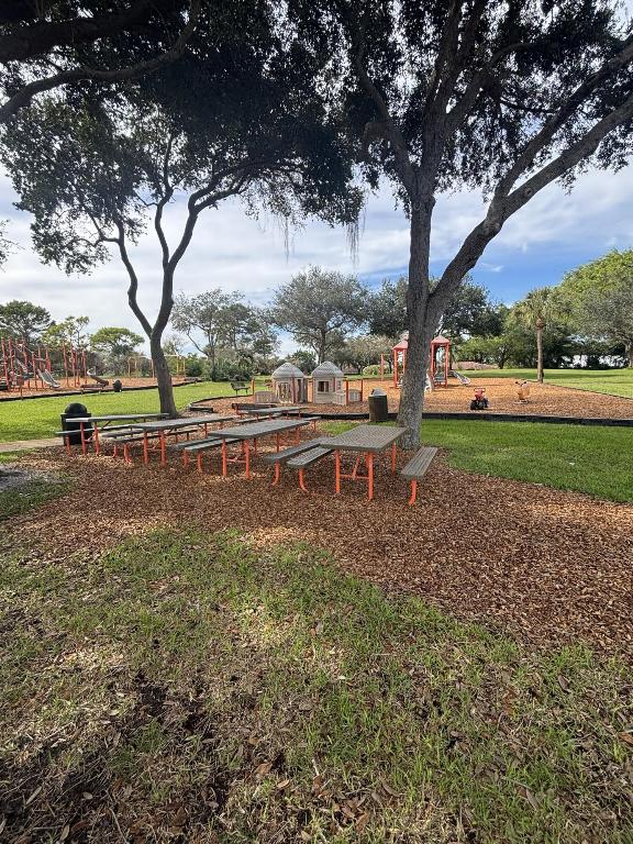 17294 Lake Park, Boca Raton FL 33487