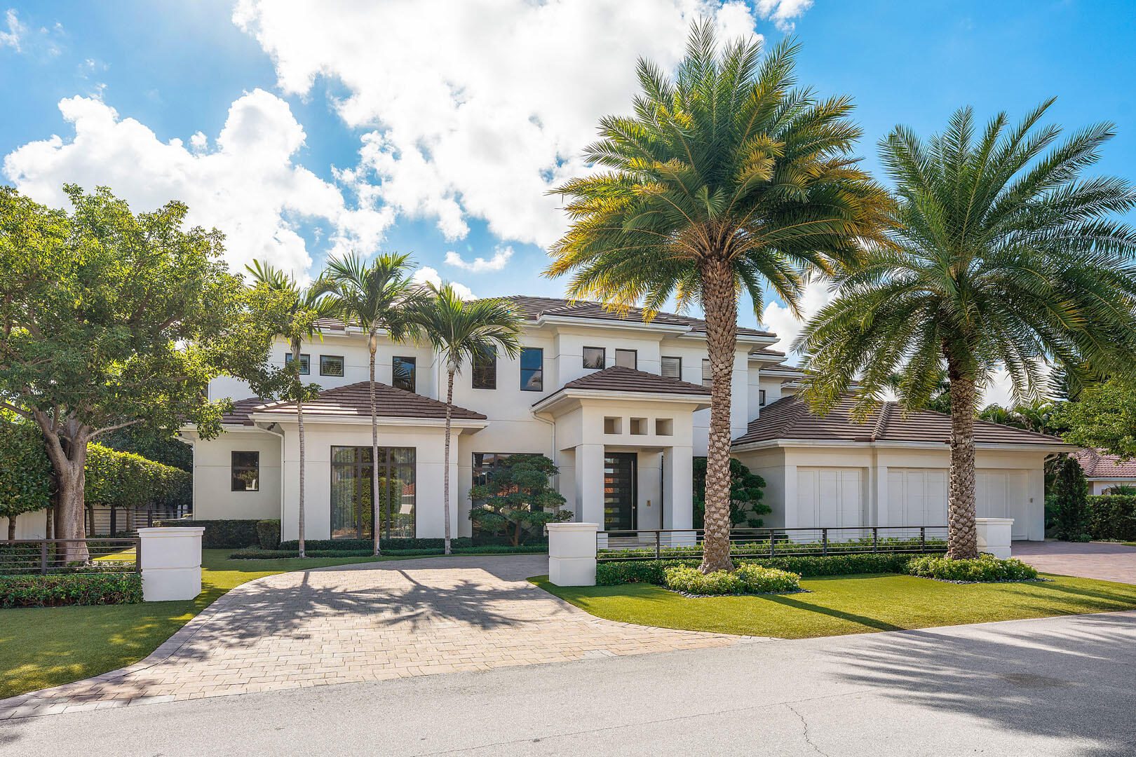 252 S Silver Palm, Boca Raton FL 33432