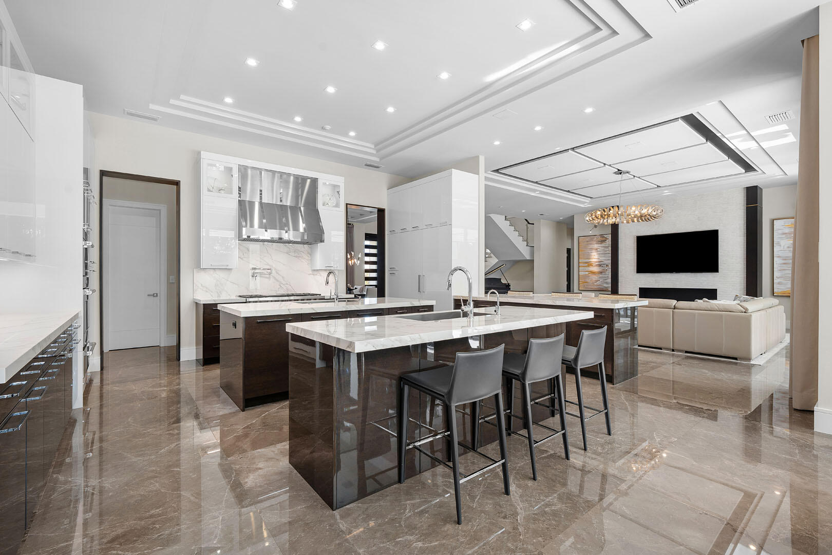 252 S Silver Palm, Boca Raton FL 33432
