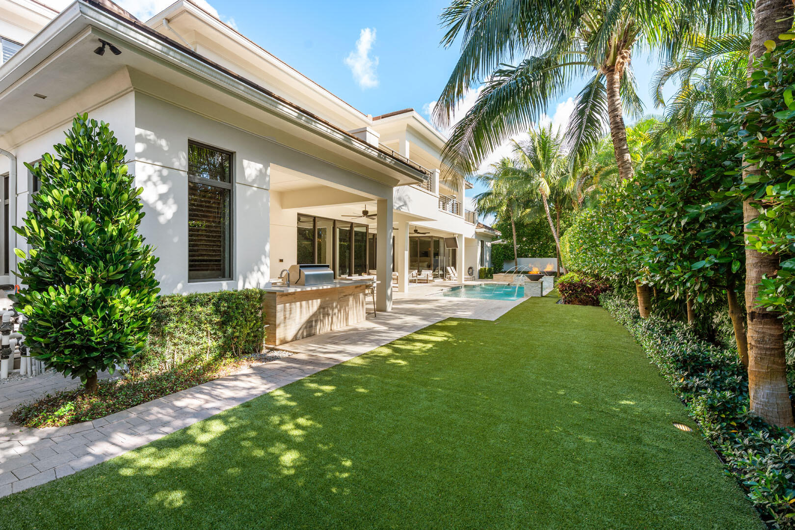 252 S Silver Palm, Boca Raton FL 33432