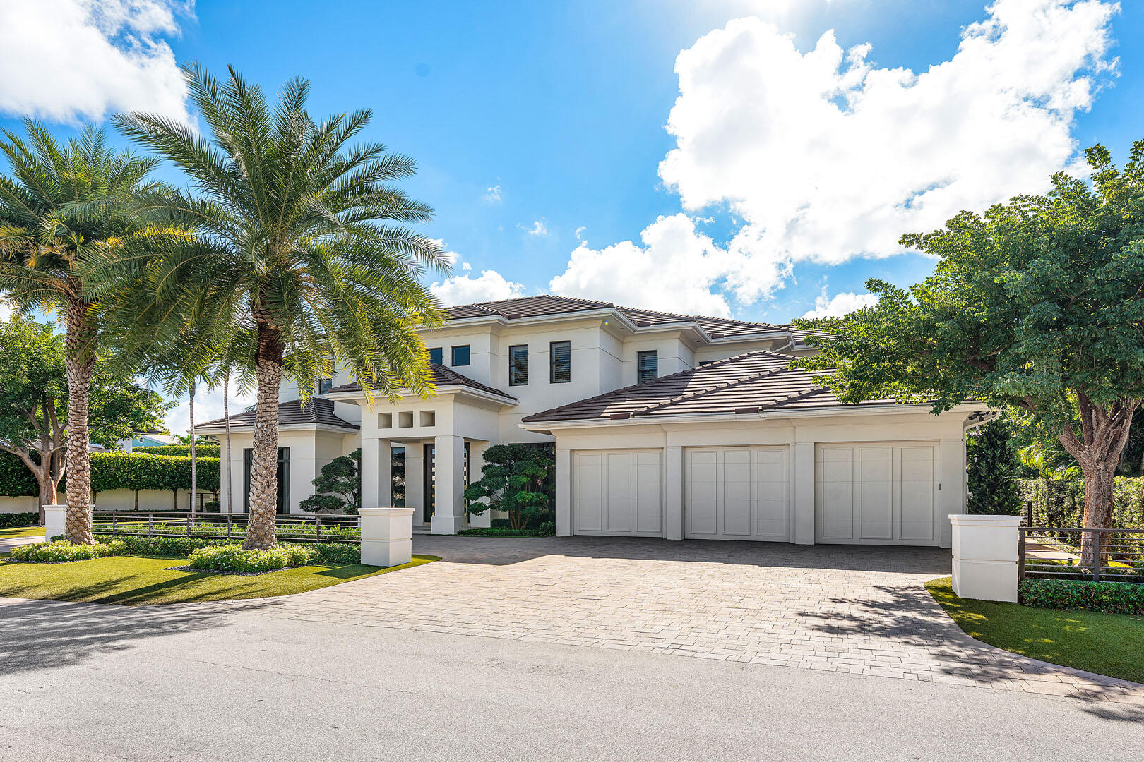 252 S Silver Palm, Boca Raton FL 33432